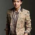 李佳航
