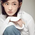 周依然