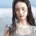 张艺凡