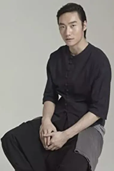 张傲月