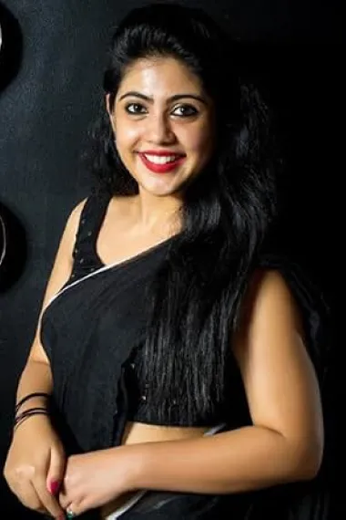Nayana Elza